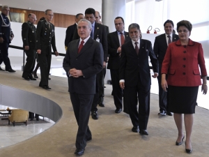 Lutar contra corrupção no governo são "ossos do ofício", diz Dilma