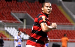 Flamengo vence Coritiba no Engenhão e mantém a invencibilidade com gol de Jael Flamengo vence Coritiba no Engenhão e mantém a invencibilidade com gol de Jael