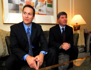 Joseph Lepore e Jan Paul Paladino, pilotos do Legacy acusados de provocar acidente com avião da Gol serão julgados no Rio Joseph Lepore e Jan Paul Paladino, pilotos do Legacy acusados de provocar acidente com avião da Gol serão julgados no Rio
