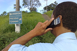 Operadora Vivo deixa usuários do Norte e do Noroeste Fluminense sem celulares Operadora Vivo deixa usuários do Norte e do Noroeste Fluminense sem celulares