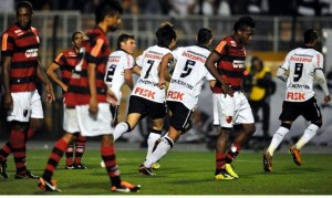 Corinthians avança na classificação e deixa Flamengo para trás Corinthians avança na classificação e deixa Flamengo para trás