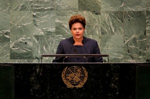 A presidenta Dilma Rousseff discursa na Abertura da Reunião de Alto Nível sobre Doenças Crônicas Não-Transmissíveis, na Sede da Organização das Nações Unidas A presidenta Dilma Rousseff discursa na Abertura da Reunião de Alto Nível sobre Doenças Crônicas Não-Transmissíveis, na Sede da Organização das Nações Unidas