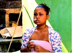 Elaine levou um tiro de bala de borracha e ficou ferida na boca Elaine levou um tiro de bala de borracha e ficou ferida na boca