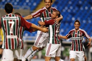 Fluminense vence o Avaí e se aproxima dos líderes Fluminense vence o Avaí e se aproxima dos líderes