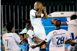 Botafogo não supera o Bahia que empata em São Januário com menos um jogador Botafogo não supera o Bahia que empata em São Januário com menos um jogador