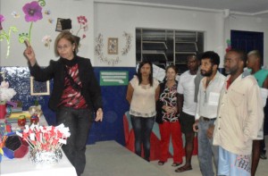 Escola Elzo Galvão promove 1ª Feira Cultural de Língua Portuguesa Escola Elzo Galvão promove 1ª Feira Cultural de Língua Portuguesa