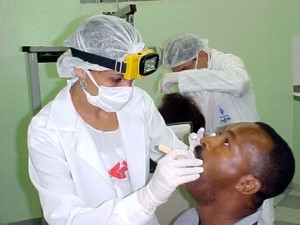 Ministro da Saúde lança no Rio Campanha Nacional de Prevenção contra o Câncer de Boca Ministro da Saúde lança no Rio Campanha Nacional de Prevenção contra o Câncer de Boca