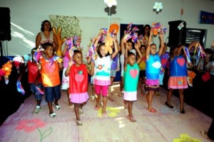 Escola Municipal Dr. Auto de Oliveira Pinto realiza Projeto Primavera Escola Municipal Dr. Auto de Oliveira Pinto realiza Projeto Primavera