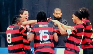 Flamengo vence o São Paulo dentro do Morumbi Flamengo vence o São Paulo dentro do Morumbi
