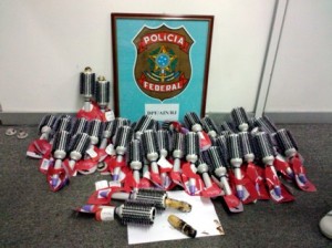 Angolana presa em aeroporto do Rio de Janeiro com cocaína em escova de cabelo Angolana presa em aeroporto do Rio de Janeiro com cocaína em escova de cabelo