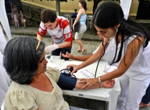 Prefeitura de Itaperuna realiza ação comunitária no Bairro Niterói Prefeitura de Itaperuna realiza ação comunitária no Bairro Niterói