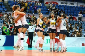 Brasil consegue virada e vence a Sérvia no tie-break na Copa do Mundo de vôlei feminino Brasil consegue virada e vence a Sérvia no tie-break na Copa do Mundo de vôlei feminino