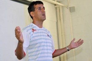 Djalma Beltrami, comandante do Batalhão de São Gonçalo, preso por contribuir com o tráfico de drogas Djalma Beltrami, comandante do Batalhão de São Gonçalo, preso por contribuir com o tráfico de drogas