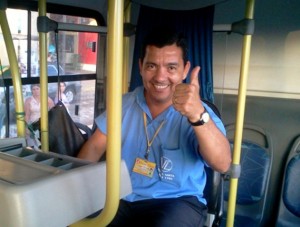 O Cobrador Emílio Rodrigues de Barros da linha Cehab-Boa Fortuna foi destaque em sua categoria O Cobrador Emílio Rodrigues de Barros da linha Cehab-Boa Fortuna foi destaque em sua categoria