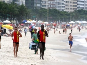 Corpo de Bombeiros inicia ‘Operação Verão 2012’ nas praias nesta quinta-feira Corpo de Bombeiros inicia ‘Operação Verão 2012’ nas praias nesta quinta-feira