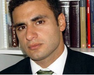 Ivan Heyn, subsecretário de Comércio Exterior da Argentina, foi encontrado morto, enforcado por um cinto Ivan Heyn, subsecretário de Comércio Exterior da Argentina, foi encontrado morto, enforcado por um cinto