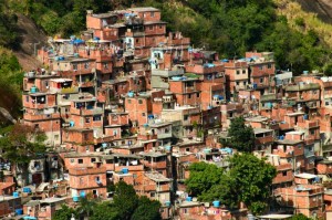 Favela da Rocinha vai ter plano inclinado com elevador panorâmico Favela da Rocinha vai ter plano inclinado com elevador panorâmico