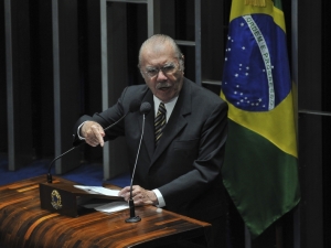 Senado aprova em primeiro turno PEC da DRU