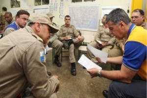 Comandante do Corpo de Bombeiros do Rio de Janeiro, Sérgio Simões, vistoriou os municípios mais afetados no Estado do Rio de Janeiro Comandante do Corpo de Bombeiros do Rio de Janeiro, Sérgio Simões, vistoriou os municípios mais afetados no Estado do Rio de Janeiro