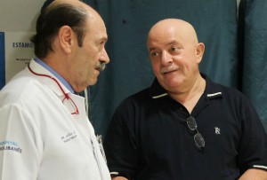 Lula com o médico João Luiz Fernandes volta ao Sírio-Libanês nesta quarta-feira para mais uma sessão de radioterapia Lula com o médico João Luiz Fernandes volta ao Sírio-Libanês nesta quarta-feira para mais uma sessão de radioterapia