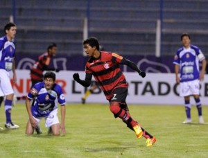 Na altitude Flamengo sai na frente, mas cede a virada para o Real Potosí Na altitude Flamengo sai na frente, mas cede a virada para o Real Potosí