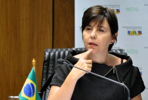 Tereza Campello, ministra do Desenvolvimento Social, visita Itaperuna e reúne com prefeito Paulada nesta quinta-feira Tereza Campello, ministra do Desenvolvimento Social, visita Itaperuna e reúne com prefeito Paulada nesta quinta-feira
