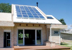 Universidade Federal Fluminense e empresa alemã vão atuar na geração de energia solar e eólica Universidade Federal Fluminense e empresa alemã vão atuar na geração de energia solar e eólica