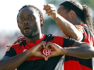 Flamengo vence Resende de virada e está na semifinal da Taça Guanabara Flamengo vence Resende de virada e está na semifinal da Taça Guanabara