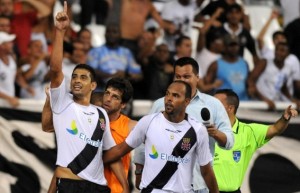 Vasco vence o Flamengo por 2 a 1 e está na final da Taça GB Vasco vence o Flamengo por 2 a 1 e está na final da Taça GB