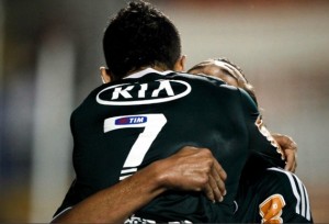 Palmeiras empaca com o Oeste da chance ao Corinthians na liderança do Paulistão Palmeiras empaca com o Oeste da chance ao Corinthians na liderança do Paulistão