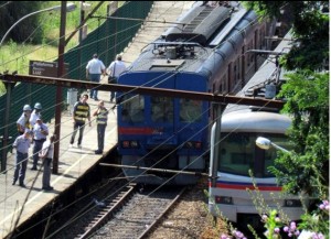 Sobe para 38 o número de vítimas de acidente com dois trens em São Paulo Sobe para 38 o número de vítimas de acidente com dois trens em São Paulo