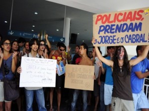 População no Rio de Janeiro se revolta contra o reajuste das barcas