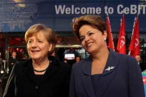 Presidenta Dilma Rousseff e a Chanceler Federal da Alemanha, Angela Merkel, durante cerimônia de abertura da Feira Internacional de Tecnologias da Informação e das Comunicações Presidenta Dilma Rousseff e a Chanceler Federal da Alemanha, Angela Merkel, durante cerimônia de abertura da Feira Internacional de Tecnologias da Informação e das Comunicações