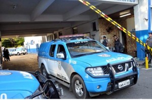 Operação "Sem Trégua" da Polícia Militar faz apreensão de armas e drogas nas regiões Norte/Noroeste Fluminense Operação "Sem Trégua" da Polícia Militar faz apreensão de armas e drogas nas regiões Norte/Noroeste Fluminense