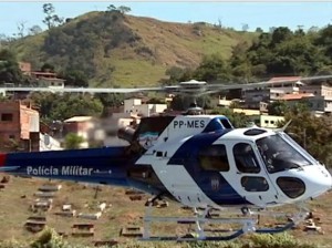 Polícia do ES continua sobrevoando o Sul da BA à procura dos jovens desaparecidos Polícia do ES continua sobrevoando o Sul da BA à procura dos jovens desaparecidos