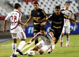 Fluminense e Botafogo empatam no Engenhão pela Taça Rio Fluminense e Botafogo empatam no Engenhão pela Taça Rio