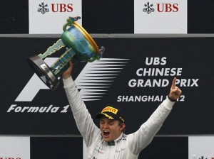 Nico Rosberg em sua primeira na Fórmula 1, vence o GP da China Nico Rosberg em sua primeira na Fórmula 1, vence o GP da China