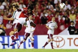 Fluminense e Internacional não saem do zero em Porto Alegre Fluminense e Internacional não saem do zero em Porto Alegre
