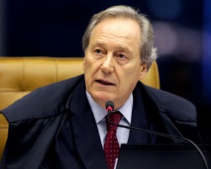 O ministro do Supremo Tribunal Federal (STF) Ricardo Lewandowski considerou provas legais