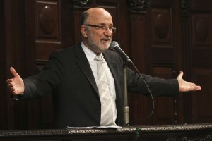 Exigência de pagamento de IPVA não será mais motivo para impedir a realização de vistoria de veículos Exigência de pagamento de IPVA não será mais motivo para impedir a realização de vistoria de veículos