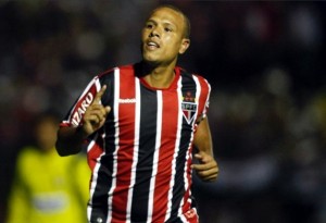 São Paulo goleia na Bahia e avança na Copa do Brasil São Paulo goleia na Bahia e avança na Copa do Brasil