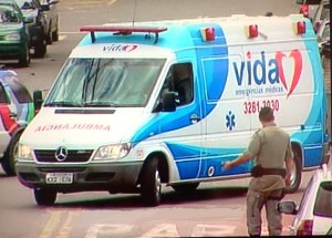 Cantor Pedro é transferido para São Paulo em meio a um tumulto Cantor Pedro é transferido para São Paulo em meio a um tumulto