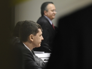 CPMI do Cachoeira toma primeiro depoimento a portas fechadas