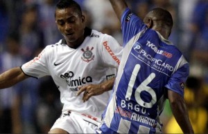 Emelec e Corinthians não saem do Zero pela Libertadores Emelec e Corinthians não saem do Zero pela Libertadores