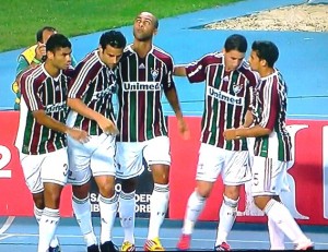 Fluminense vira em cima do Internacional e avança na Libertadores Fluminense vira em cima do Internacional e avança na Libertadores