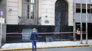 Bomba explode na sede da União Europeia em Buenos Aires Bomba explode na sede da União Europeia em Buenos Aires