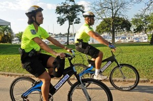 Polícia Militar testa bicicletas ecológicas na Rio+20 Polícia Militar testa bicicletas ecológicas na Rio+20