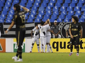 Botafogo é derrotado em casa pela Ponte Preta: 2 x 1 Botafogo é derrotado em casa pela Ponte Preta: 2 x 1