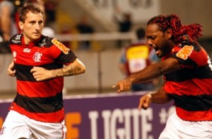 Flamengo vence o Santos no Engenhão com gol de Bottinelli Flamengo vence o Santos no Engenhão com gol de Bottinelli