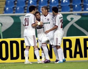 Fluminense goleia a Portuguesa por 4 a 1 no Engenhão Fluminense goleia a Portuguesa por 4 a 1 no Engenhão